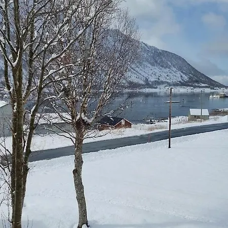 Fishermens House, 3 Bedrooms Near The Sea Medby Apartmán *